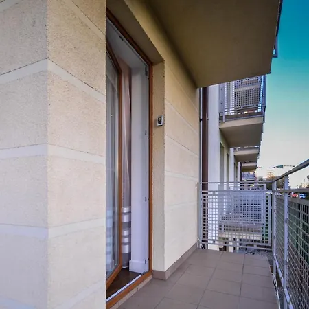 Apartment Bryza - Chelmonskiego - Parking - Centrum *