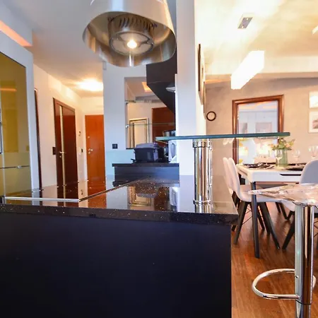 Bryza - Chelmonskiego - Parking - Centrum Apartment