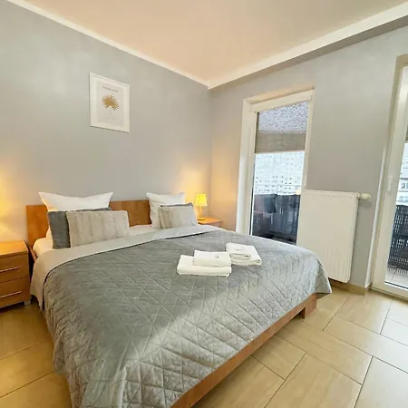 Bryza - Chelmonskiego - Parking - Centrum Apartment